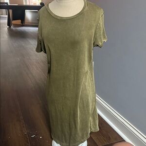 BDG Olive Short Sleeve Dress Tee